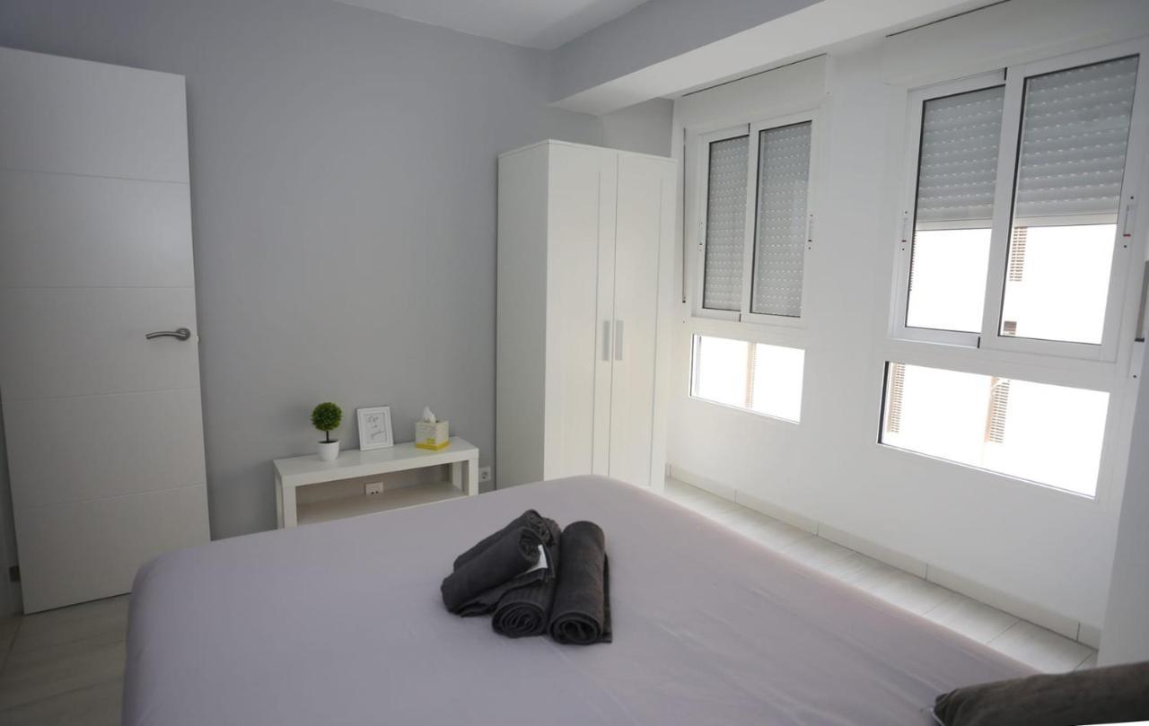 Apartamentos Navas Gam Alicante Eksteriør bilde