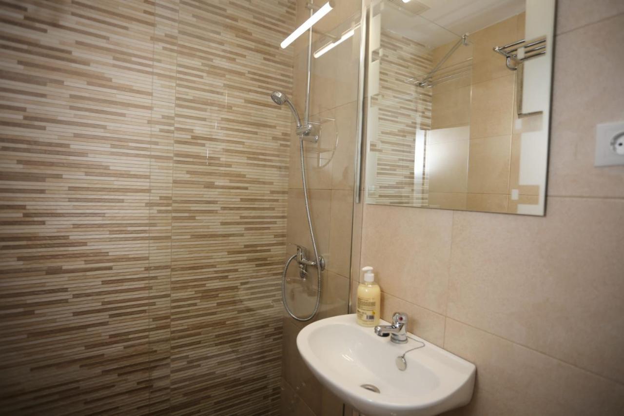 Apartamentos Navas Gam Alicante Eksteriør bilde